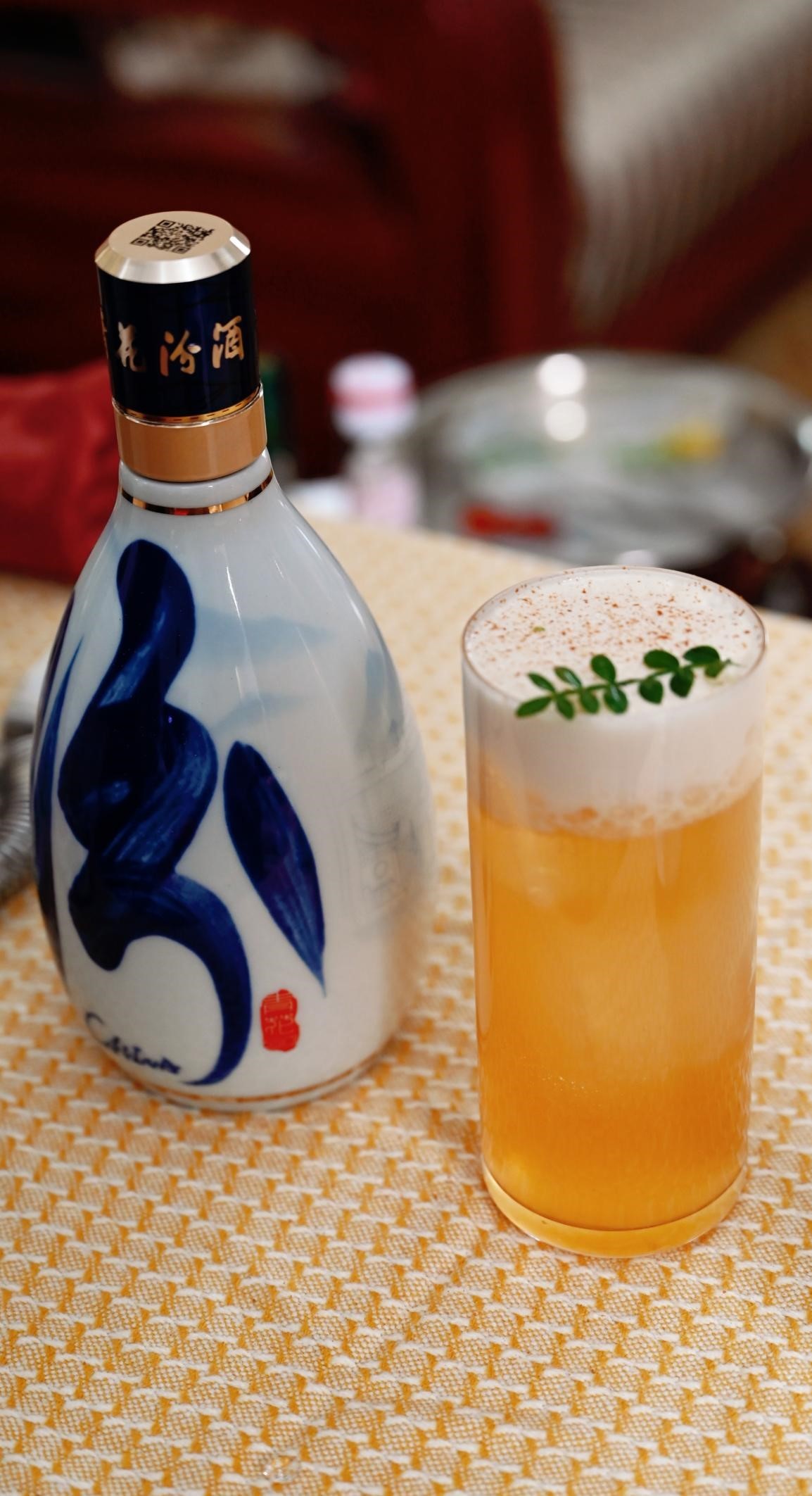 青花汾酒香飘斯里兰卡驻华大使馆 一起探索茶酒文化的魅力