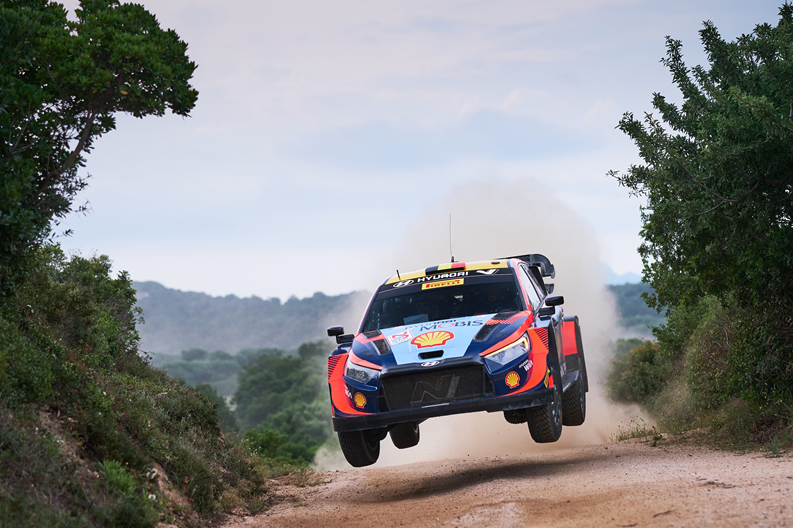 现代汽车高性能N品牌包揽WRC意大利撒丁岛站冠亚军第4张
