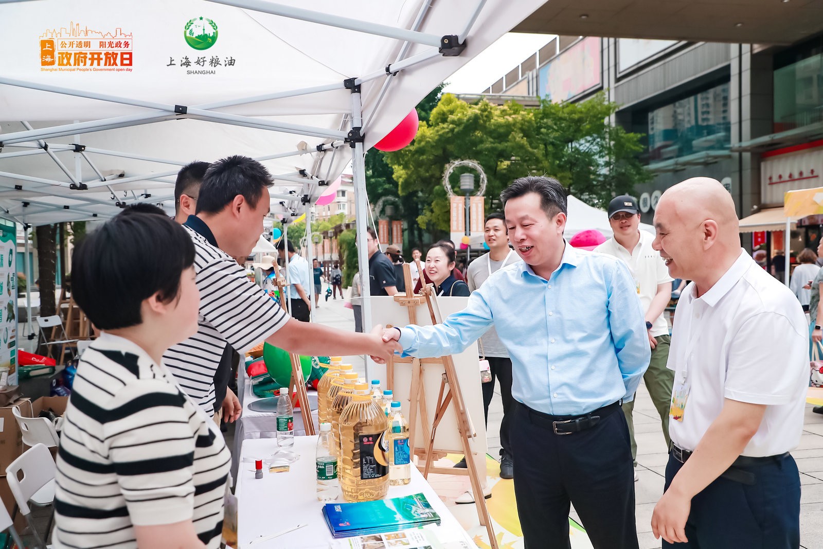 全力满足市民舌尖上的期待  上海好粮油鲜水果社区巡展启动