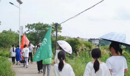 湖师学子三下乡：特色活动进校园，多方合力助成长