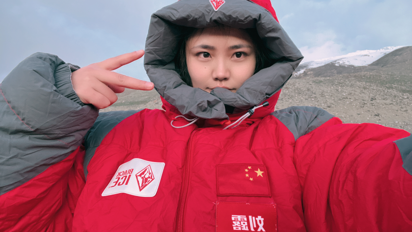 突破（TOP1）润滑油极限运动玩家刘露，问顶 7546 米慕士塔格峰