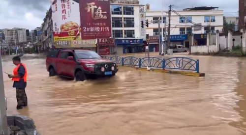 长城保驾 风雨同行：长城炮向暴雨受灾地区用户推出6大关怀服务